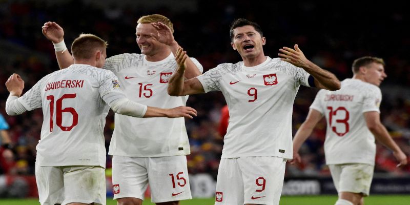 Đội hình dự kiến Ba Lan vs Albania khi chủ nhà quyết có 3 điểm